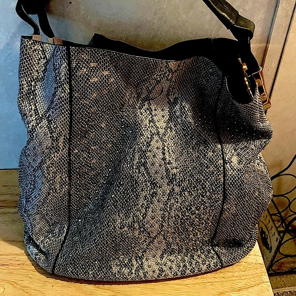 Handbags - Leather Hobo snake grey and black shoulder bag with detachable cross body purse.